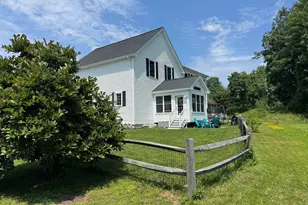 2 White Birch Ln, Lebanon, NH 03784 - Photo 2