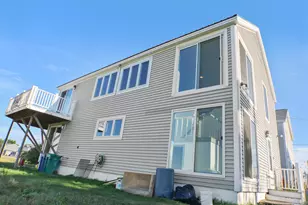 16 Bruce St, Hampton, NH 03842 - Photo 50