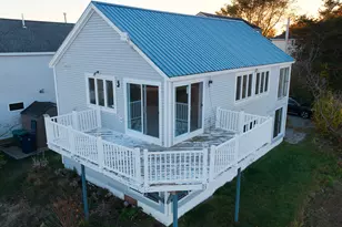 16 Bruce St, Hampton, NH 03842 - Photo 1