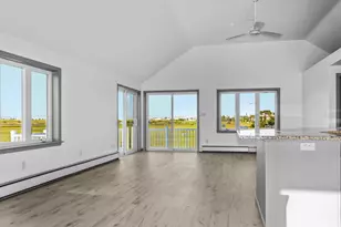 16 Bruce St, Hampton, NH 03842 - Photo 4