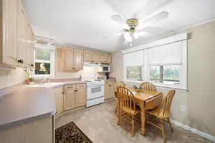 54 Emerald Dr, Hillsboro, NH 03244 - Photo 14