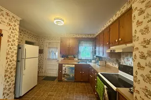 18 Blossom St, Keene, NH 03431 - Photo 12