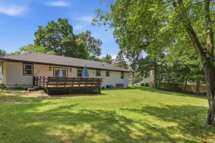 3 Sycamore St, Hudson, NH 03051 - Photo 48