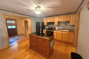 51 Rhode Island Ave, Tamworth, NH 03886 - Photo 4