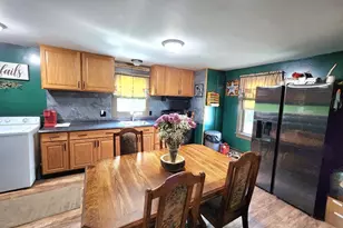 18 Demers St, Berlin, NH 03570 - Photo 12