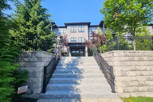 2075 Lafayette Rd, Portsmouth, NH 03801 - Photo 2