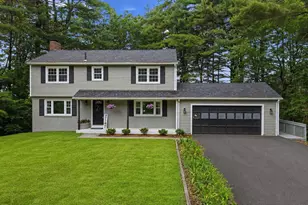29 Dickens St, Nashua, NH 03062 - Photo 1