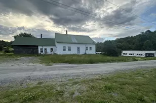 10 Rodimon Ln, Piermont, NH 03779 - Photo 2
