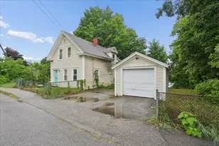 60 Avery St, Laconia, NH 03246 - Photo 40