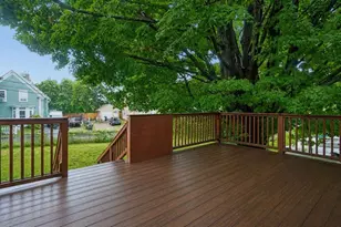 60 Avery St, Laconia, NH 03246 - Photo 30