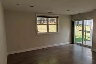 15 Bennett St, Nashua, NH 03064 - Photo 10