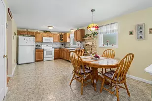 68 Barbara Ln, Hudson, NH 03051 - Photo 6