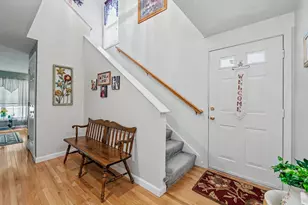 68 Barbara Ln, Hudson, NH 03051 - Photo 2