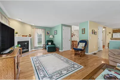 68 Barbara Lane, Hudson, NH 03051 - Photo 10