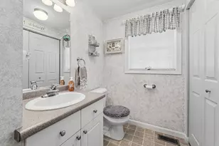 68 Barbara Ln, Hudson, NH 03051 - Photo 12