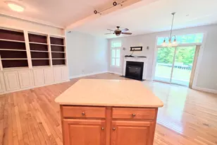 624 Main St, Fremont, NH 03044 - Photo 10