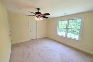 624 Main St, Fremont, NH 03044 - Photo 24