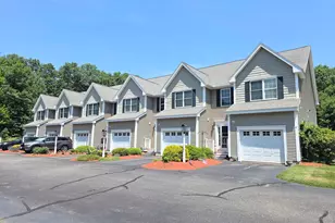 624 Main St, Fremont, NH 03044 - Photo 2