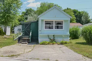 529 Nashua St, Milford, NH 03055 - Photo 2