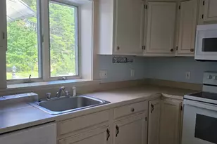 40 Old Granite Rd, Ossipee, NH 03864 - Photo 4