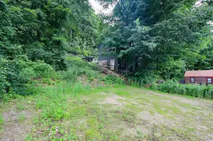 449 W River Rd, Hooksett, NH 03106 - Photo 32