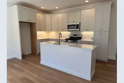 5A Dearborn Circle, Goffstown, NH 03045 - Photo 2