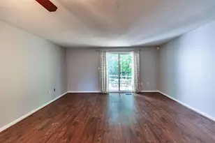 50 Edward J Roy Dr, Manchester, NH 03104 - Photo 14