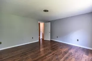 50 Edward J Roy Dr, Manchester, NH 03104 - Photo 26
