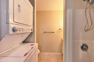 50 Edward J Roy Dr, Manchester, NH 03104 - Photo 20