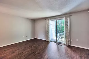 50 Edward J Roy Dr, Manchester, NH 03104 - Photo 16