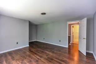 50 Edward J Roy Dr, Manchester, NH 03104 - Photo 26