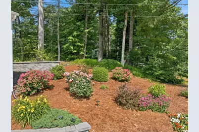 19 Michael Avenue, Nashua, NH 03063 - Photo 30