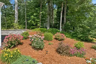 19 Michael Ave, Nashua, NH 03063 - Photo 30