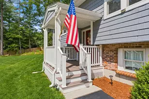 19 Michael Ave, Nashua, NH 03063 - Photo 4