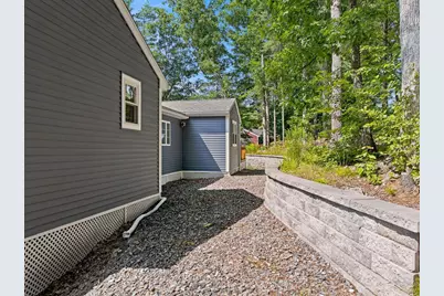 19 Michael Avenue, Nashua, NH 03063 - Photo 32