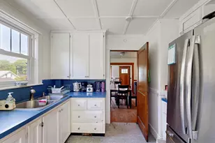 31 Merrill St, Plymouth, NH 03264 - Photo 16