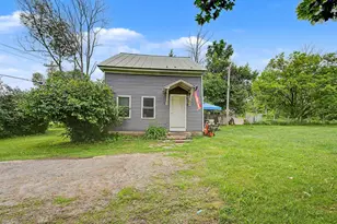 893 2nd NH Turnpike, Unity, NH 03773 - Photo 2