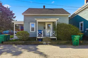 7 Wallace St, Rochester, NH 03839 - Photo 10