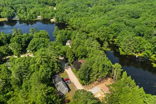 151 New Hampshire Dr, Webster, NH 03303 - Photo 4
