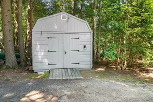 151 New Hampshire Dr, Webster, NH 03303 - Photo 36
