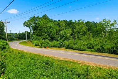 36 Old County Road, Plaistow, NH 03865 - Photo 14