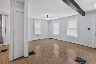 148 Parker St, Manchester, NH 03102 - Photo 12