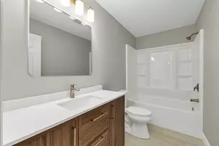 48 Cadogan Way, Nashua, NH 03062 - Photo 22