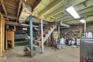 110 Spring St, Laconia, NH 03246 - Photo 28