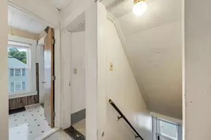 110 Spring St, Laconia, NH 03246 - Photo 16