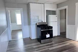 269 Cedar St, Manchester, NH 03103 - Photo 10