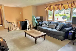 366 Blevens Dr, Manchester, NH 03104 - Photo 26