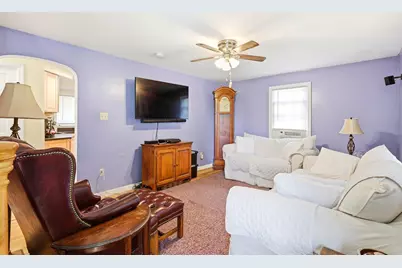 49 Aurore Avenue, Manchester, NH 03109 - Photo 6