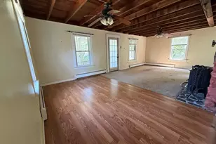 6 Milford St, Amherst, NH 03031 - Photo 6