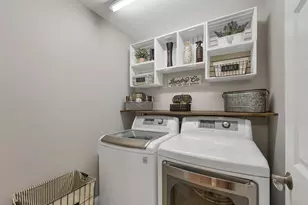18 Weymouth Ct, Hudson, NH 03051 - Photo 16